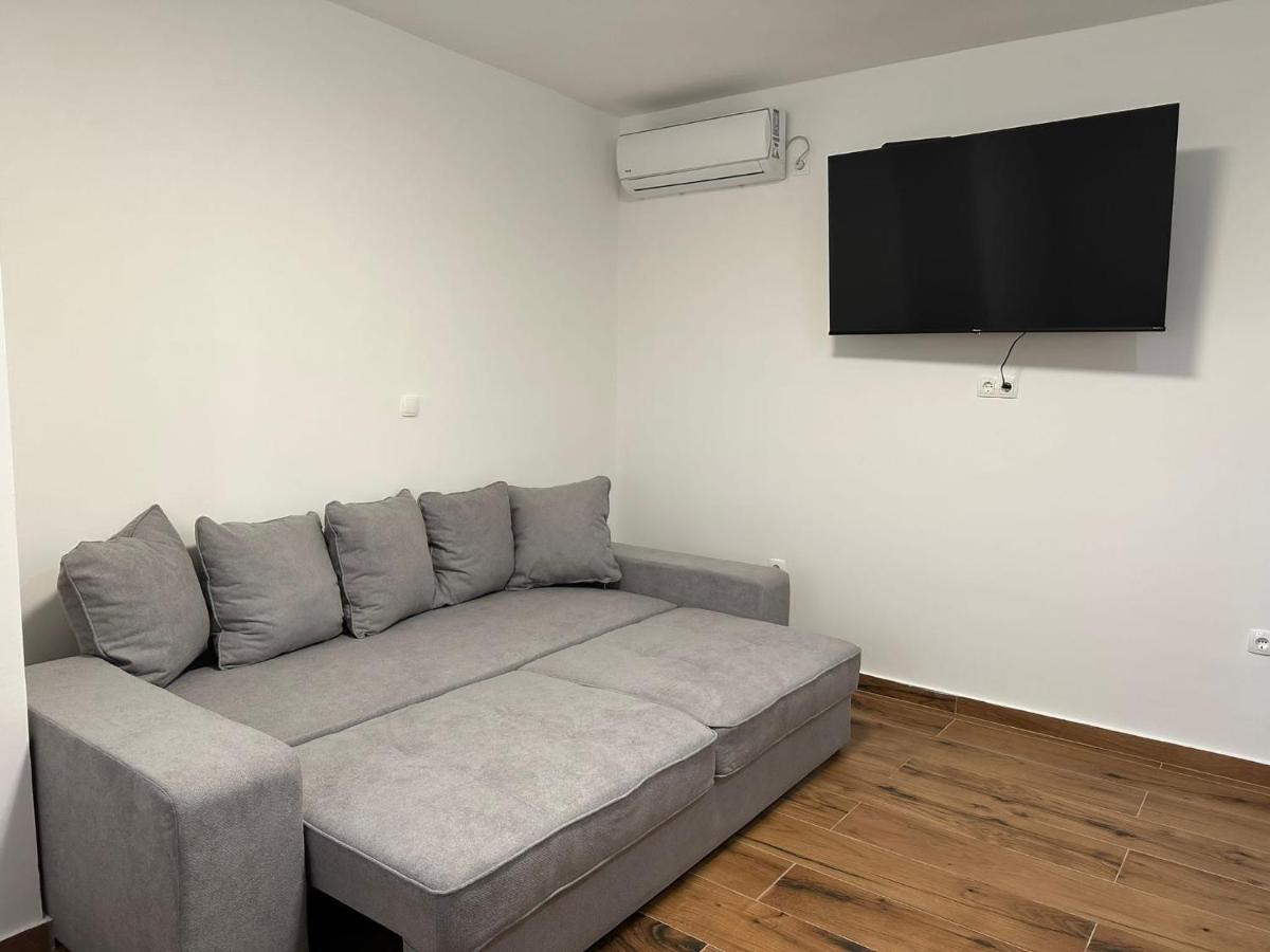 Guest House Ivan Donji Zemunik Ngoại thất bức ảnh